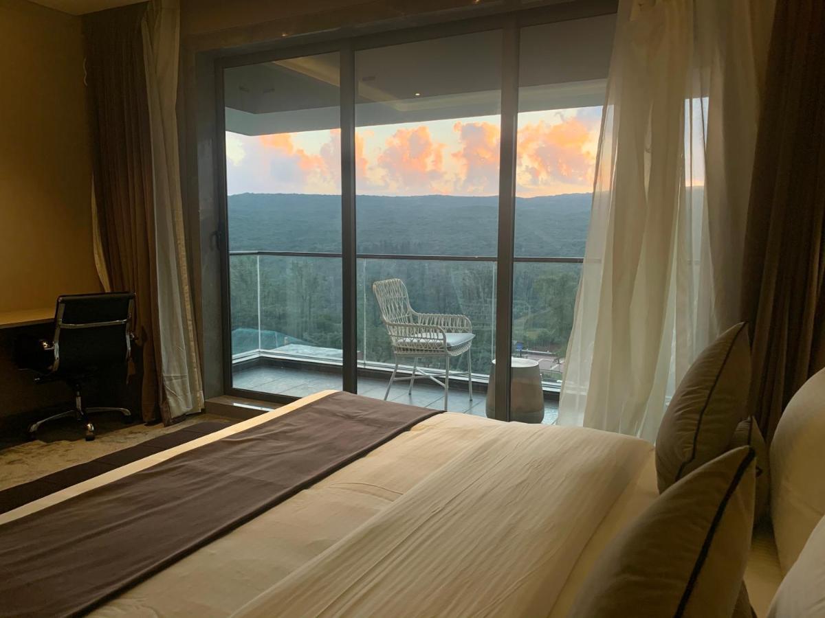 Leela Resort, The Exotic Boutique Hotel - Pure Veg Mahabaleshwar Luaran gambar