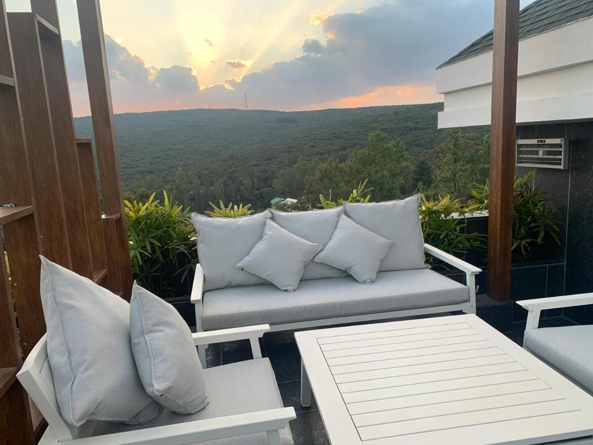 Leela Resort, The Exotic Boutique Hotel - Pure Veg Mahabaleshwar Luaran gambar