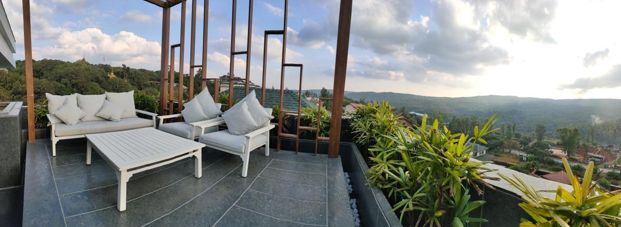 Leela Resort, The Exotic Boutique Hotel - Pure Veg Mahabaleshwar Luaran gambar