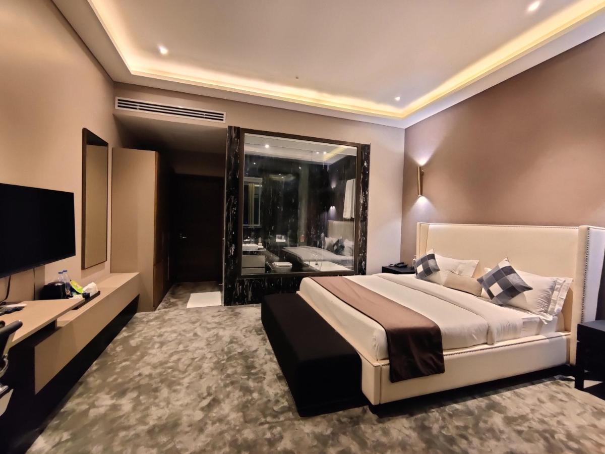 Leela Resort, The Exotic Boutique Hotel - Pure Veg Mahabaleshwar Luaran gambar