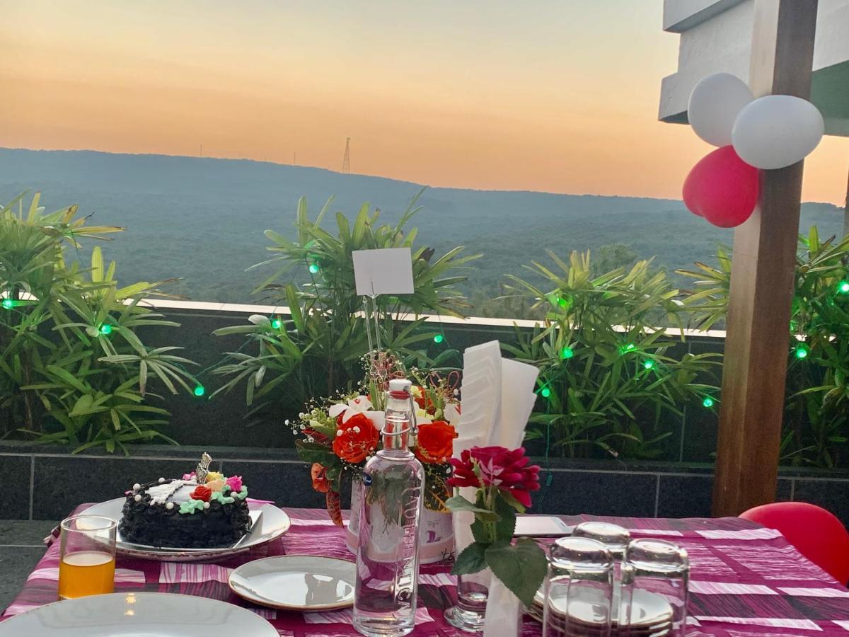 Leela Resort, The Exotic Boutique Hotel - Pure Veg Mahabaleshwar Luaran gambar