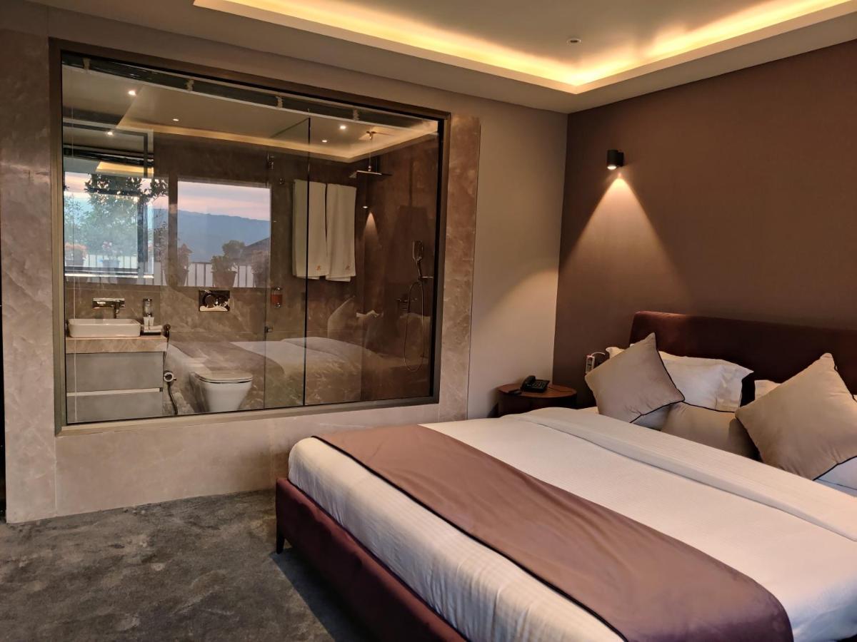 Leela Resort, The Exotic Boutique Hotel - Pure Veg Mahabaleshwar Luaran gambar